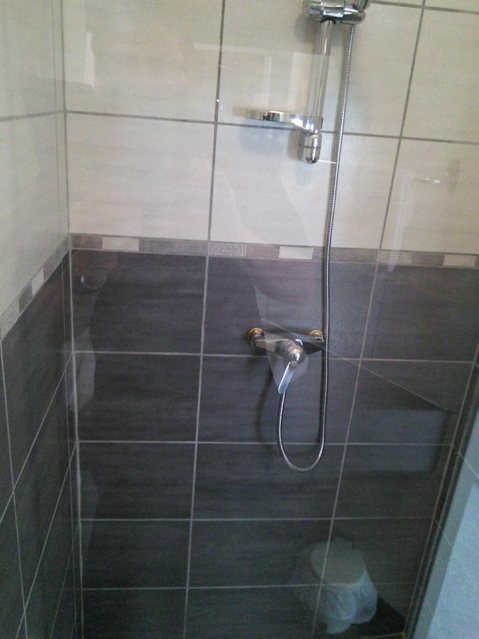 Hotel Du Commerce Tronget Zewnętrze zdjęcie